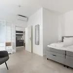 Sophienne Apartments